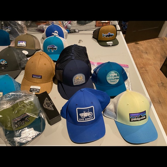 Assorted Patagonia hats. - Picture 3 of 5